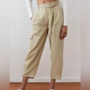 Aritzia Wilfred Kafka Linen Cargo Pants Beige